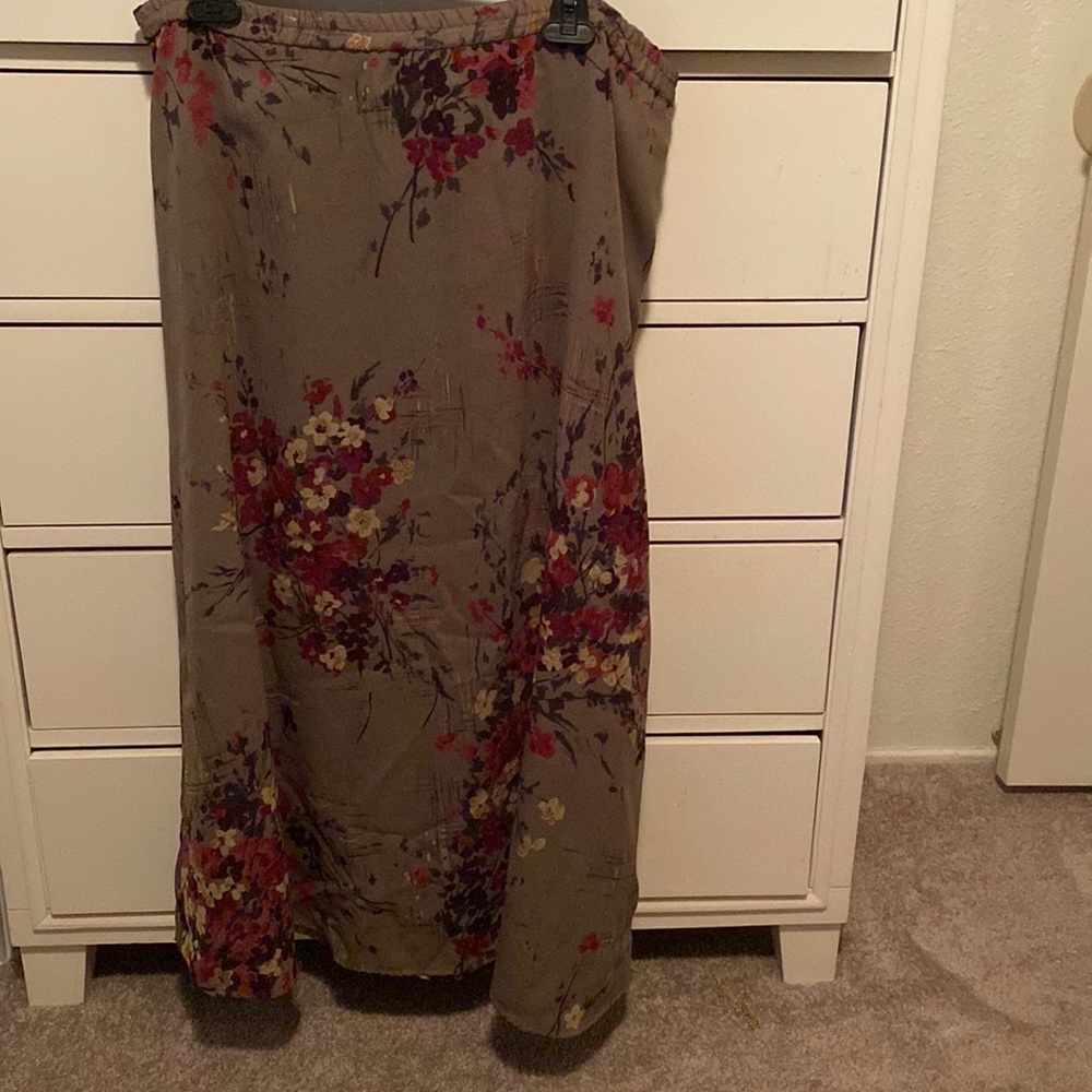 Koret Skirt